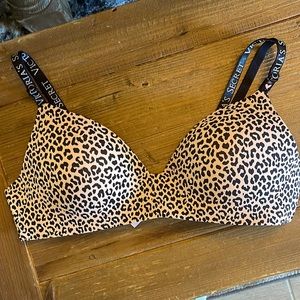 Victoria secrets bra without wire